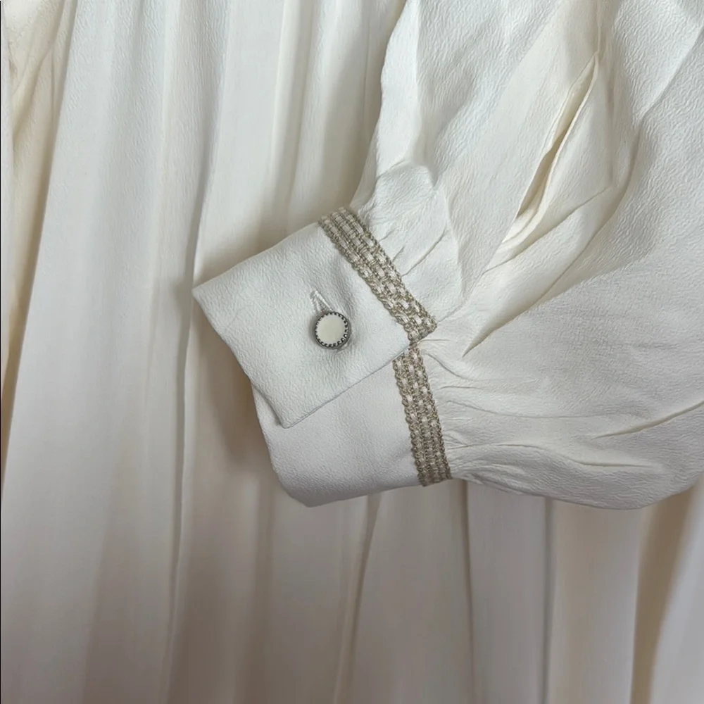 White Pleated Long Sleeve Blouse - Picture 3 of 4